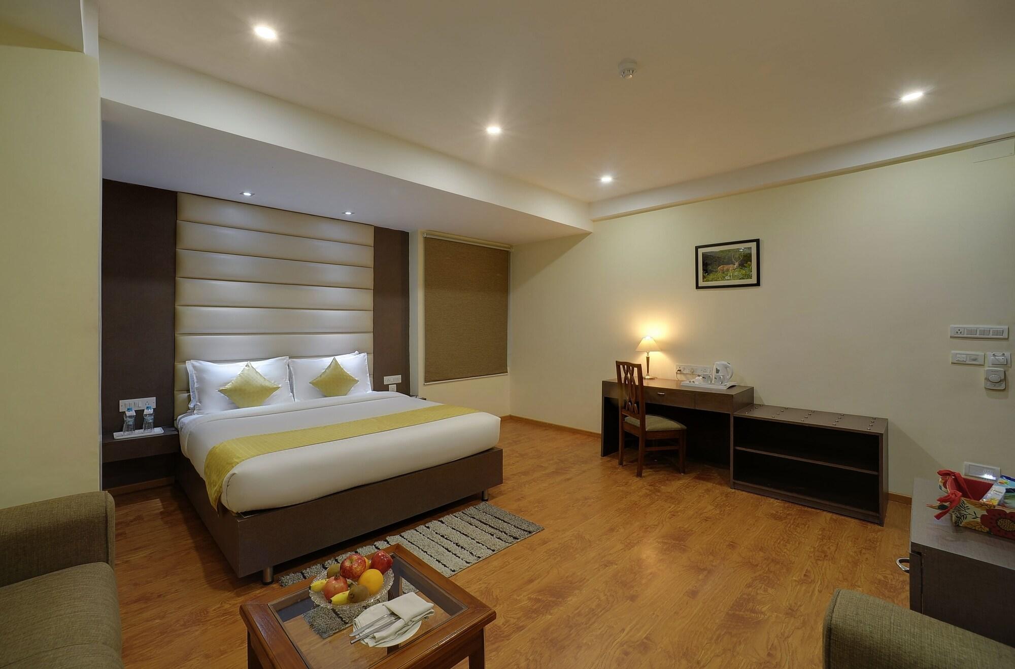 Cygnett Inn Repose Guwahati Bagian luar foto