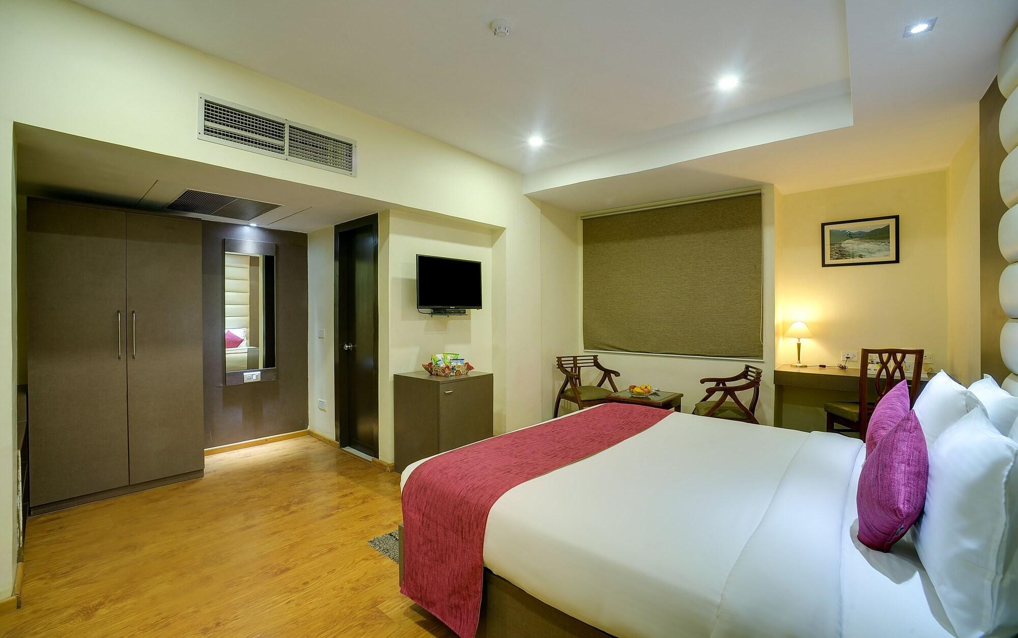 Cygnett Inn Repose Guwahati Bagian luar foto
