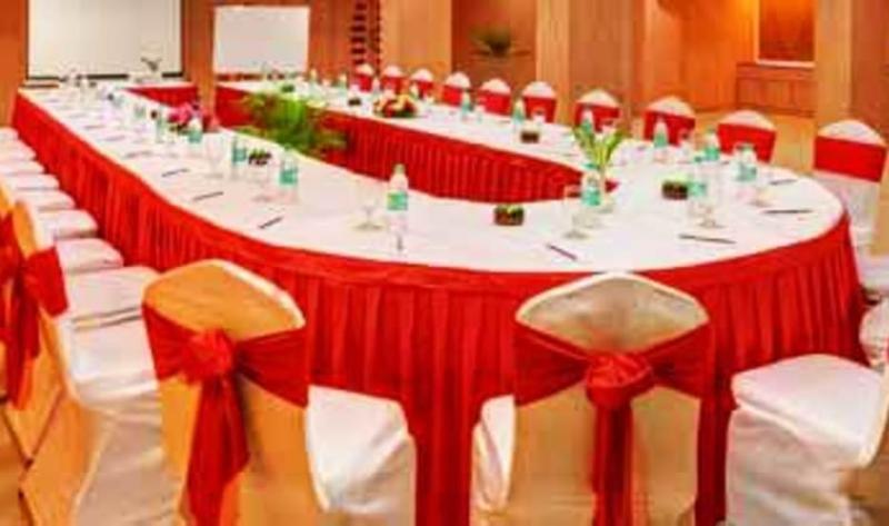 Cygnett Inn Repose Guwahati Bagian luar foto