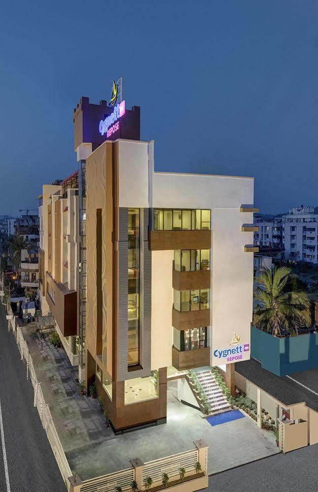 Cygnett Inn Repose Guwahati Bagian luar foto